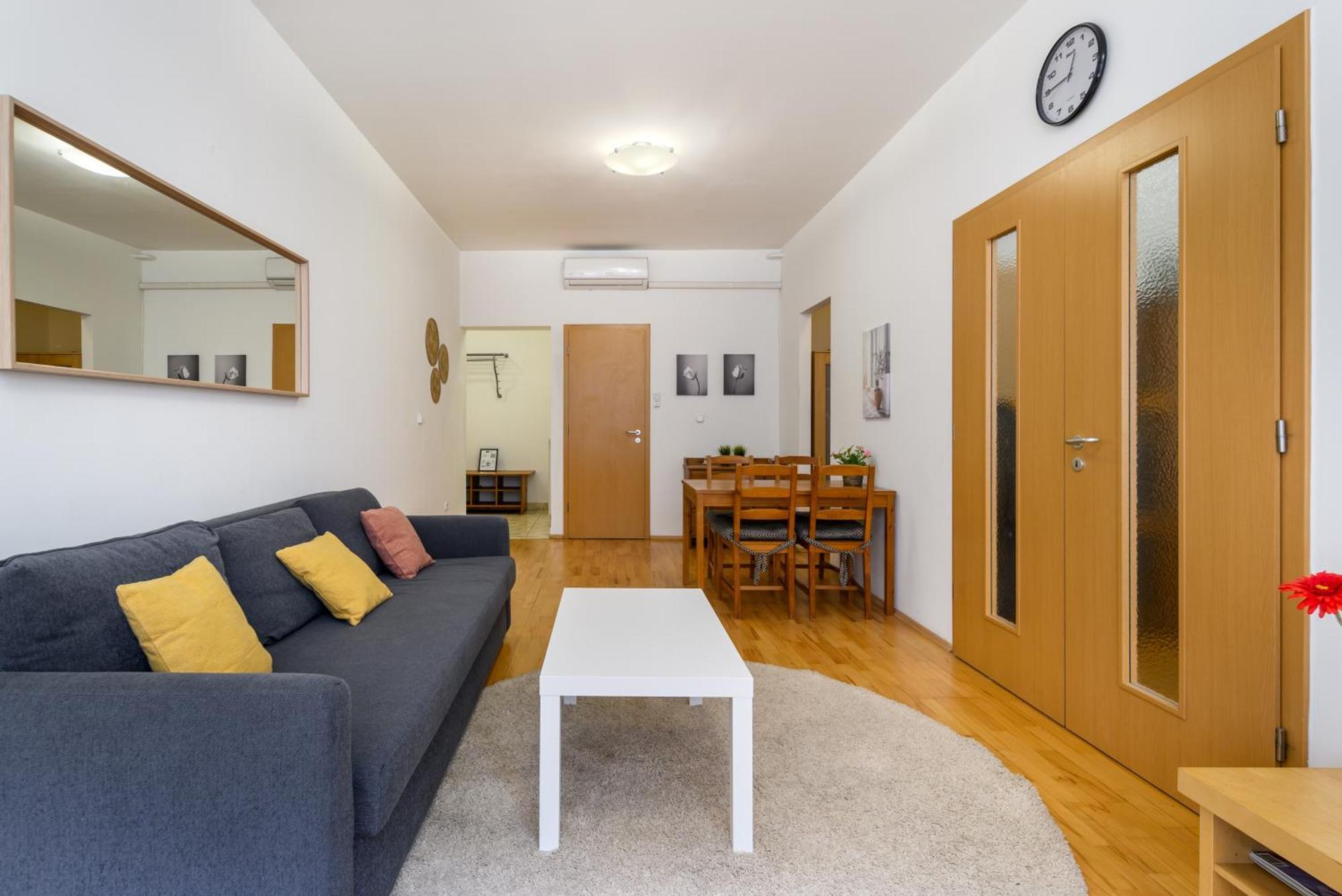 Basilica Apartment In Heart Of City Budapest Extérieur photo